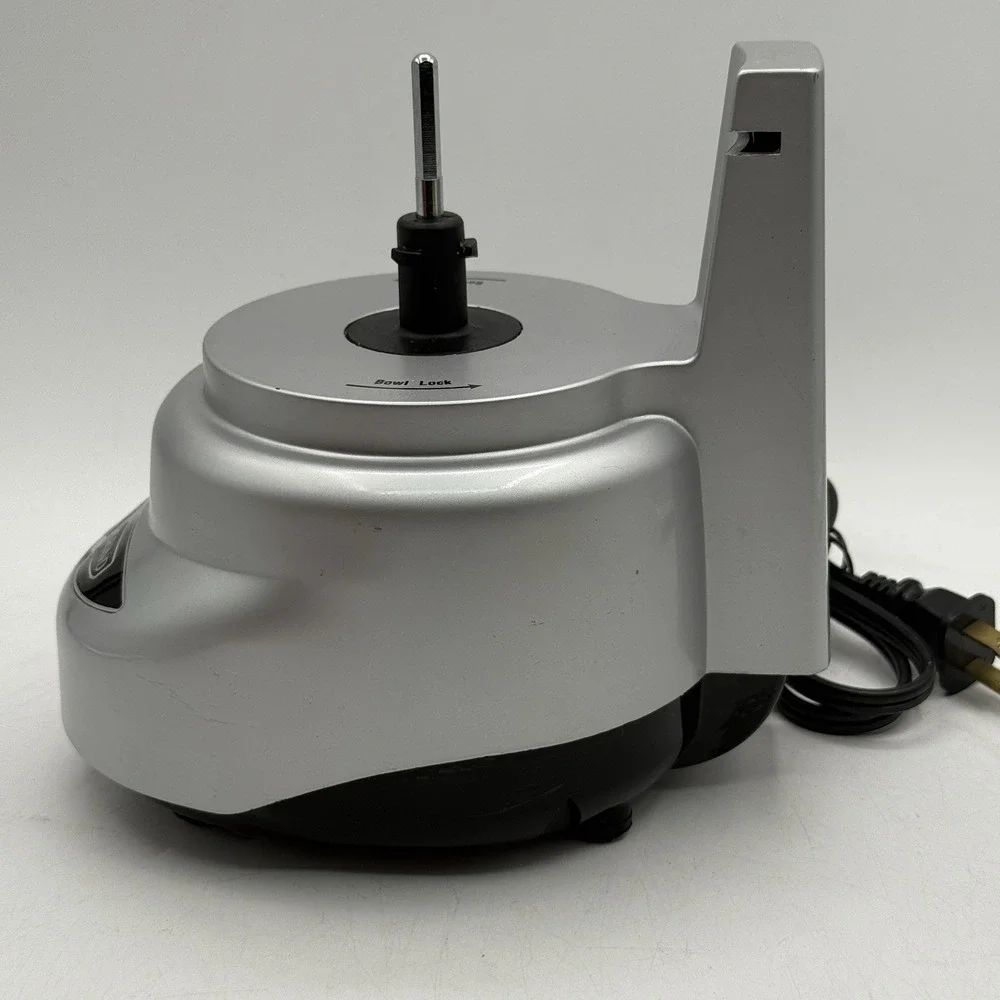 Cuisinart Mini-Prep Plus Food Processor DLC-2A‎ Chopper Motor Silver Base Tested